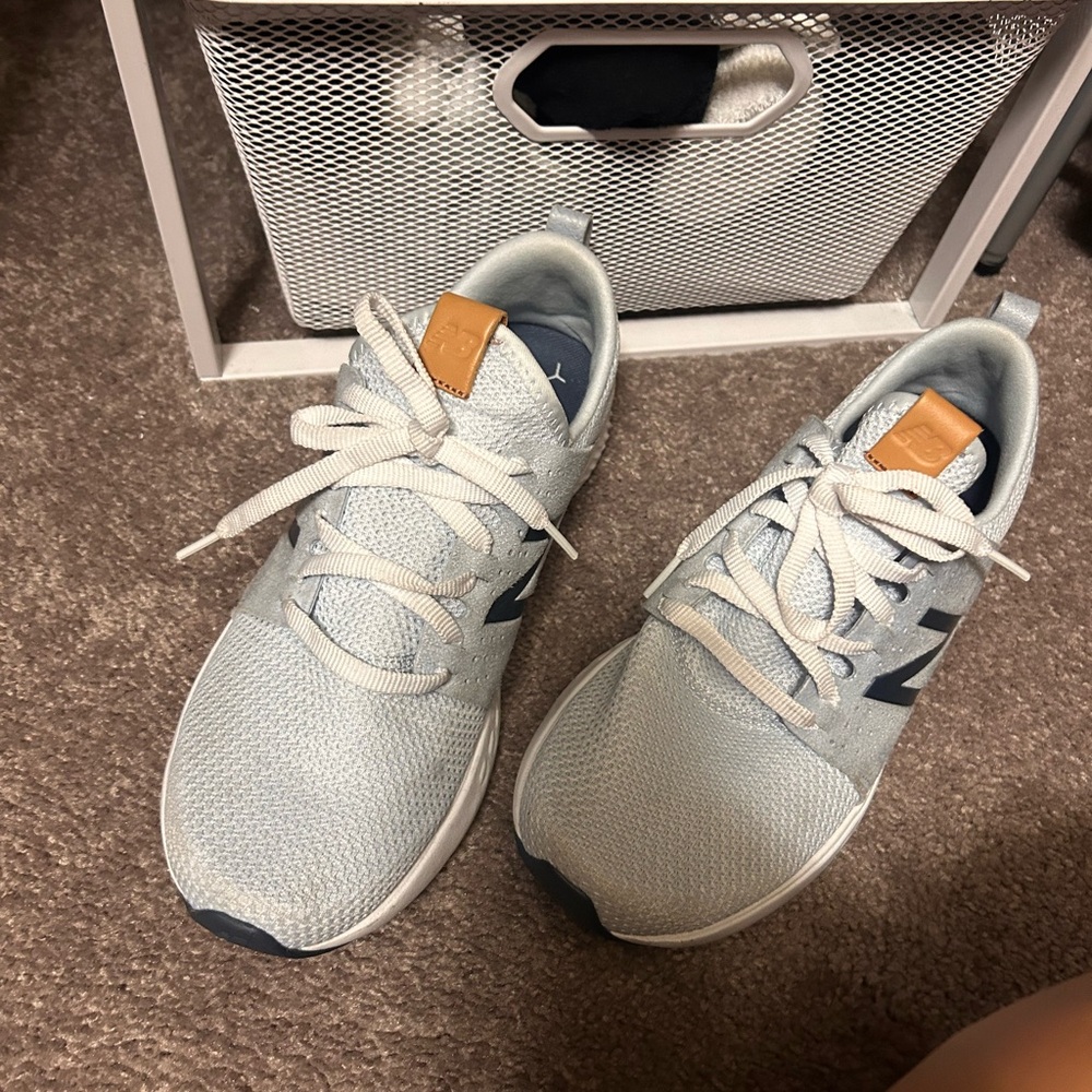 New balance shoes